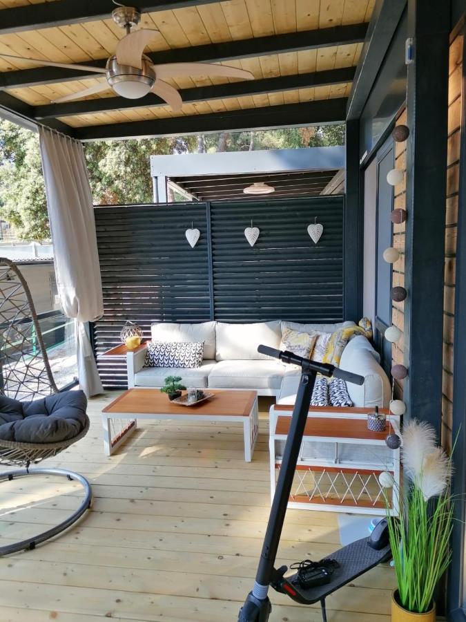 Mobile Home Peponi Del Mar, Camping Porton Biondi โรวีน ภายนอก รูปภาพ